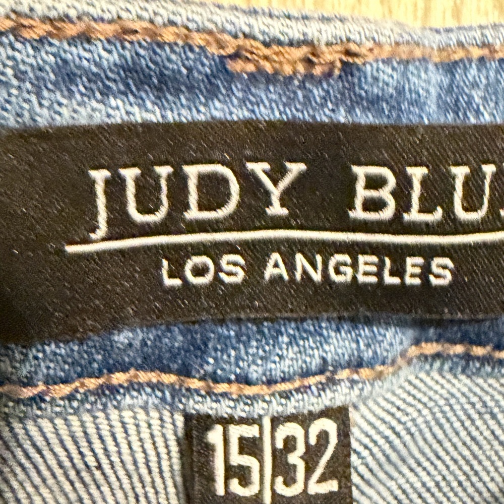 Judy Blue Wide Leg Blue Cargo Jeans - Picture 9 of 13